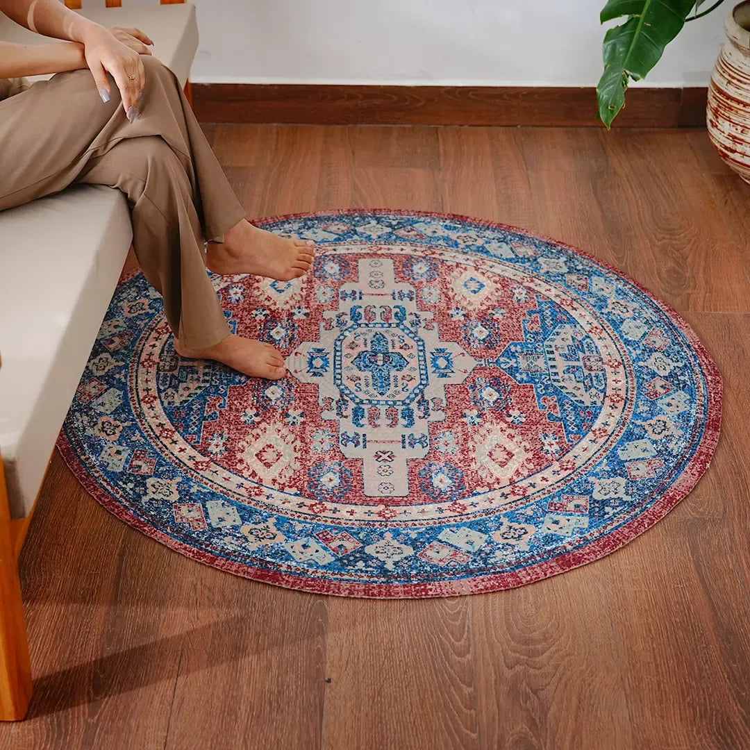 Oriental Tradition Round Rug