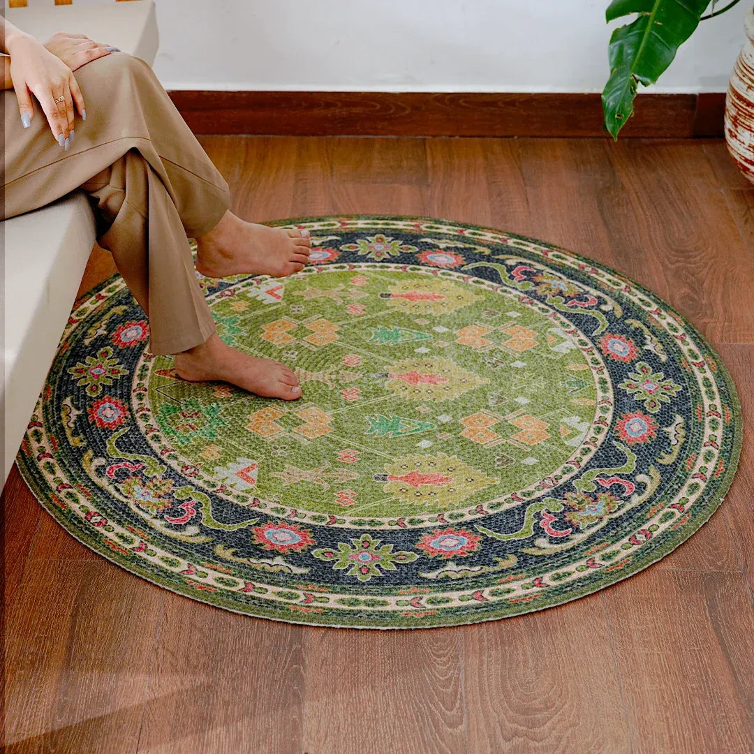 Oriental Tradition Round Rug